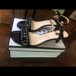 ALEX MARIE NEW BLACK PATENT 2 1/2” Heels